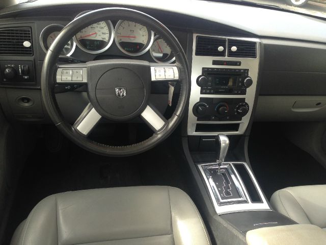 Dodge Charger 2006 photo 2