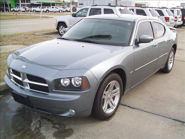 Dodge Charger SLT 25 Sedan