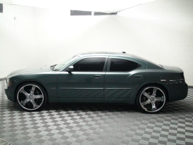 Dodge Charger 2006 photo 17