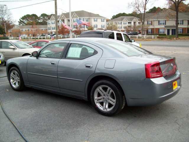 Dodge Charger 2006 photo 2