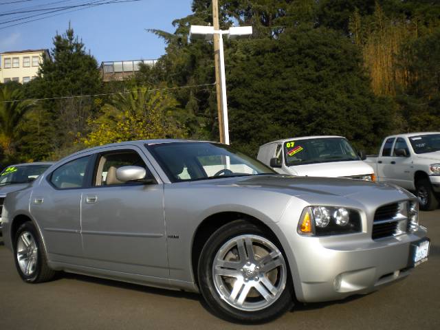 Dodge Charger SLT 25 Sedan