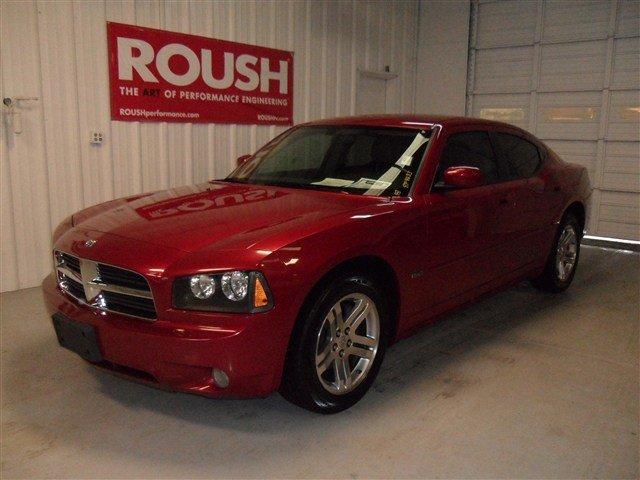Dodge Charger SLT 25 Sedan