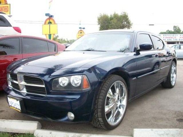 Dodge Charger GLS AT Unspecified