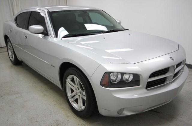 Dodge Charger QUAD CAB CREW Unspecified