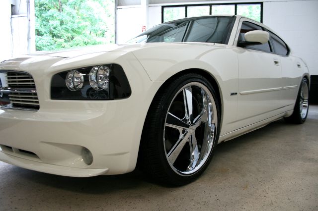Dodge Charger 2007 photo 10
