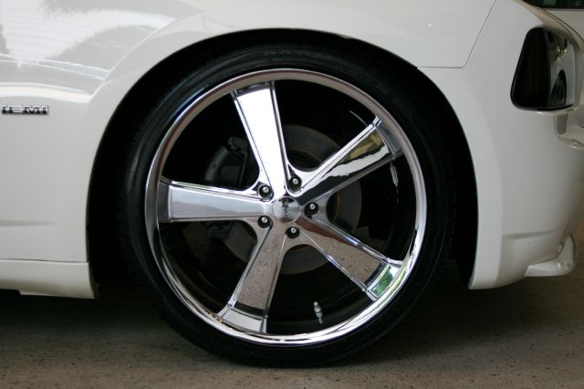 Dodge Charger 2007 photo 22