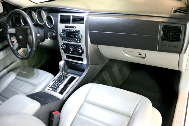 Dodge Charger 2007 photo 26