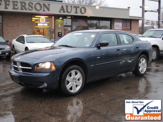 Dodge Charger 3.2 Sedan