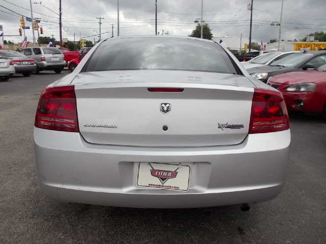 Dodge Charger SE Sedan