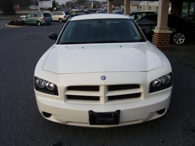 Dodge Charger SE Sedan