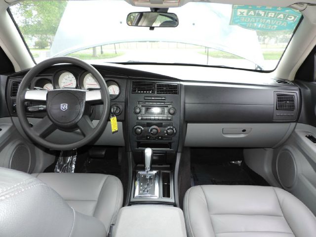 Dodge Charger 2007 photo 18