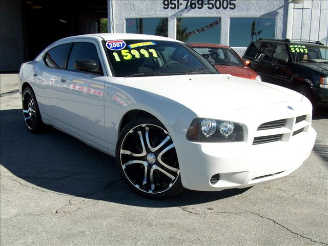 Dodge Charger SE Sedan