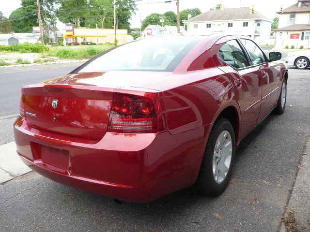 Dodge Charger SE Sedan