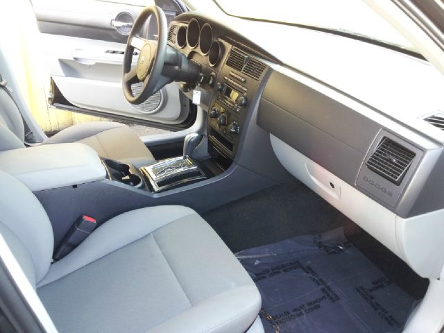 Dodge Charger 2007 photo 2