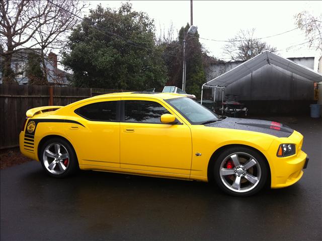 Dodge Charger 4dr GLS 4WD 2.7L V6 Auto Sedan