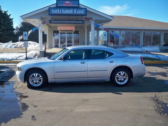 Dodge Charger SE Sedan
