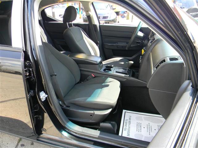Dodge Charger 2008 photo 2