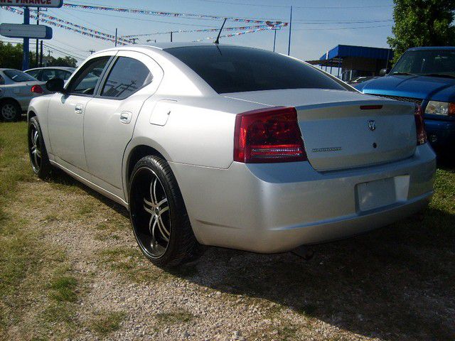 Dodge Charger SE Sedan