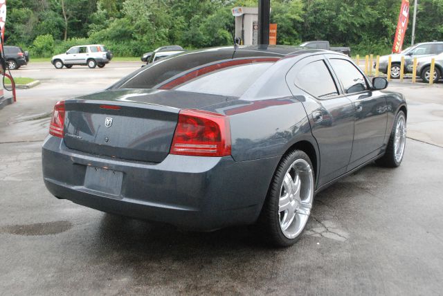 Dodge Charger SE Sedan