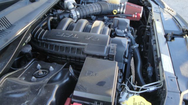 Dodge Charger 2008 photo 17