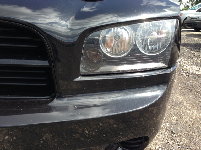 Dodge Charger SE Sedan