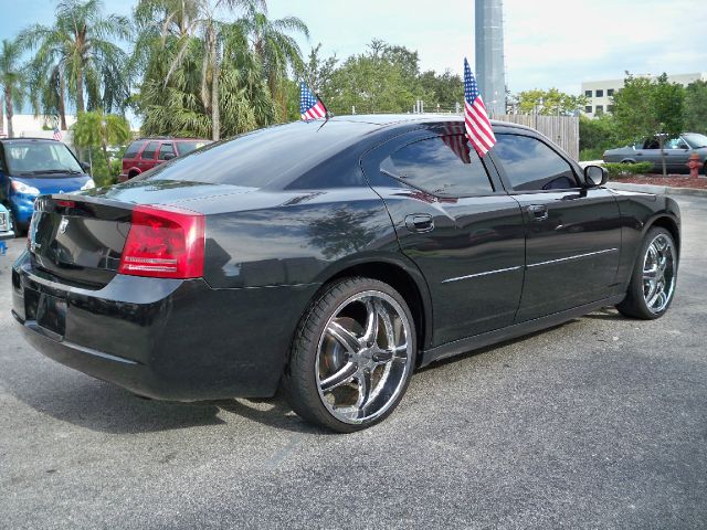 Dodge Charger 2008 photo 4