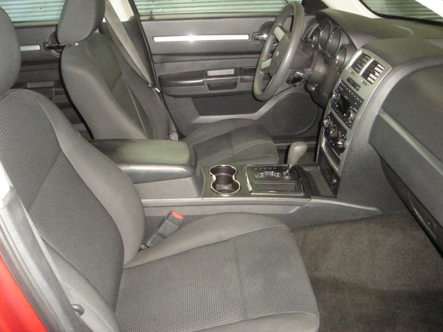 Dodge Charger SE Sedan