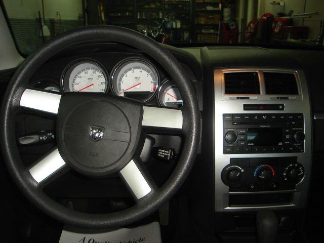 Dodge Charger 2008 photo 3