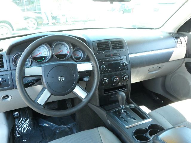 Dodge Charger 2008 photo 3