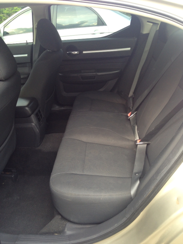 Dodge Charger SE Sedan