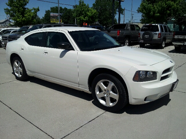 Dodge Charger Quattro Sedan