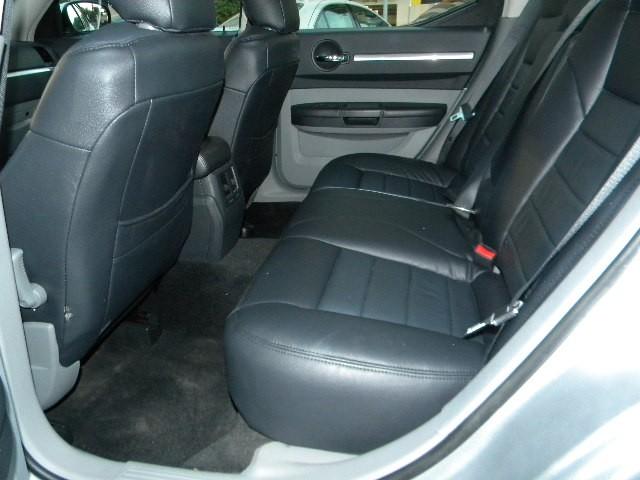 Dodge Charger 2010 photo 3