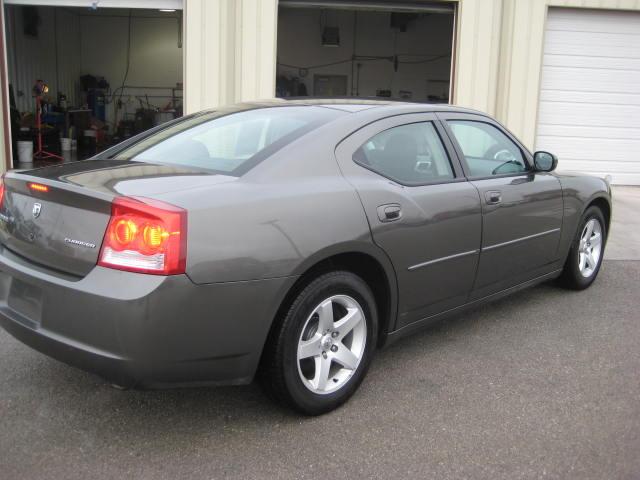 Dodge Charger 2010 photo 2