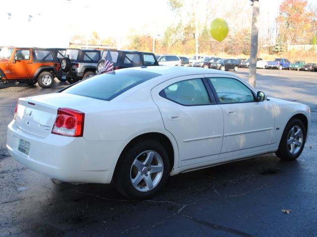 Dodge Charger 2010 photo 3
