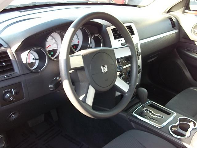 Dodge Charger 2010 photo 4