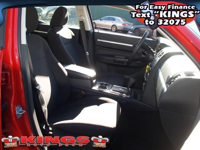 Dodge Charger 2010 photo 2