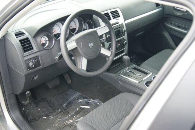 Dodge Charger 2010 photo 1