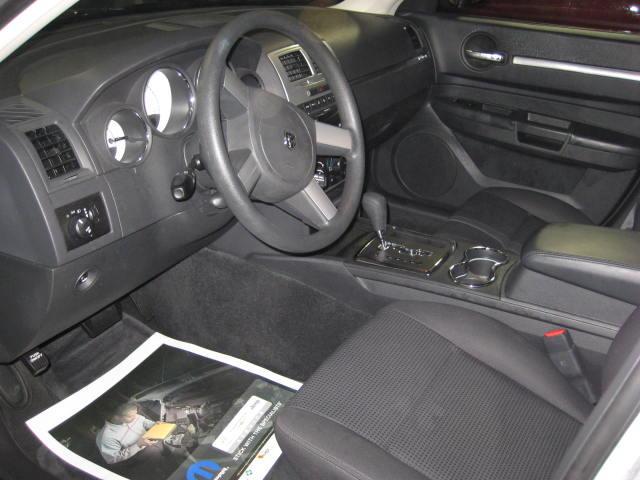 Dodge Charger 2010 photo 4