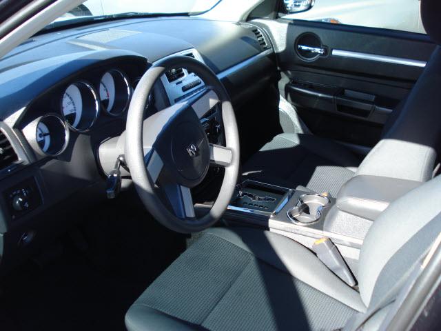 Dodge Charger 2010 photo 1