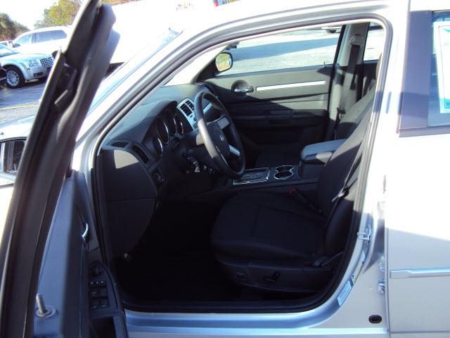 Dodge Charger 2010 photo 3