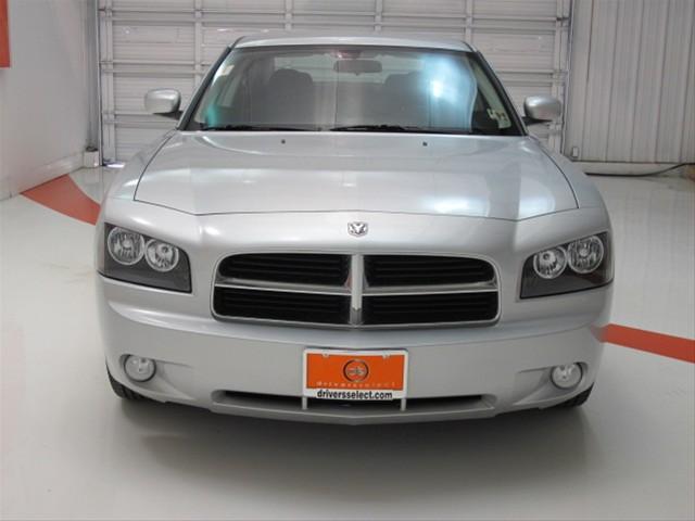 Dodge Charger 2010 photo 2