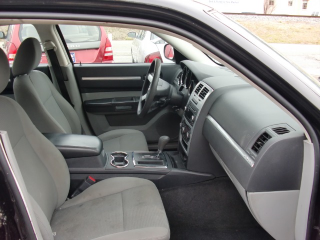 Dodge Charger 2010 photo 3