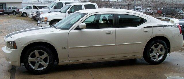Dodge Charger 2010 photo 2
