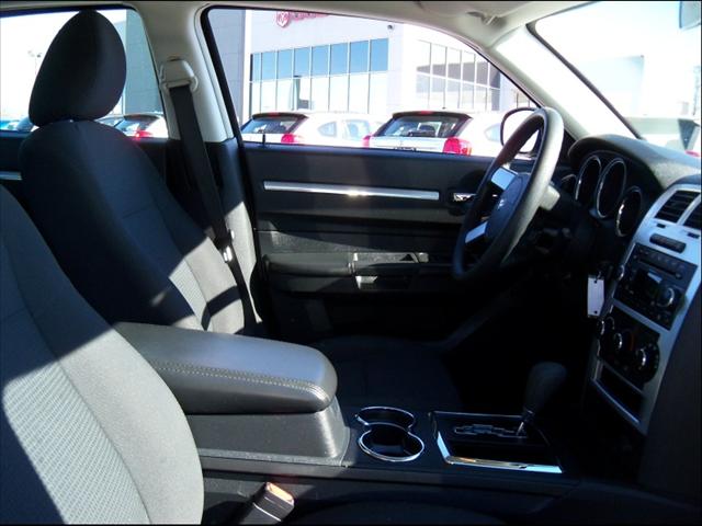 Dodge Charger 2010 photo 1
