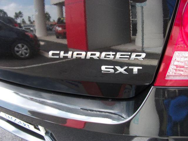 Dodge Charger 2010 photo 2