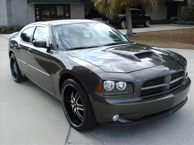 Dodge Charger 2010 photo 2