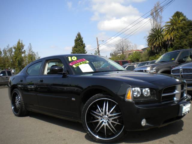 Dodge Charger S Sedan