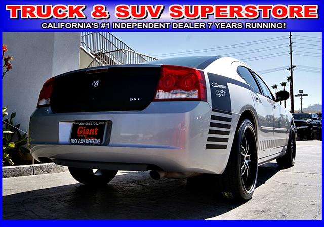 Dodge Charger 2010 photo 3