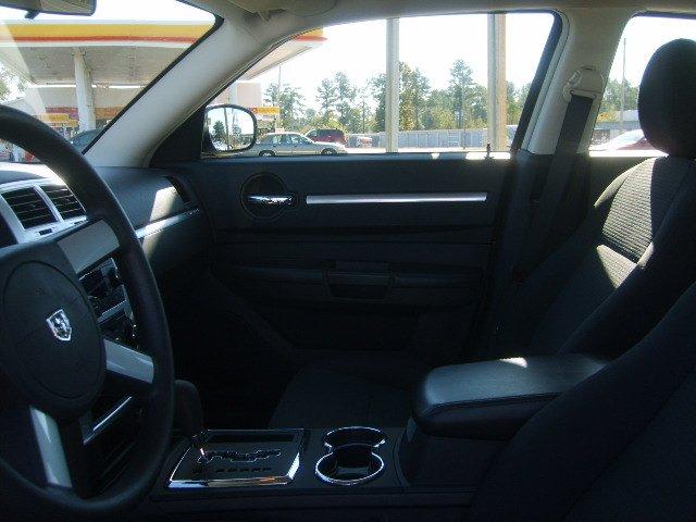 Dodge Charger 2010 photo 2