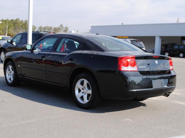 Dodge Charger 2010 photo 2